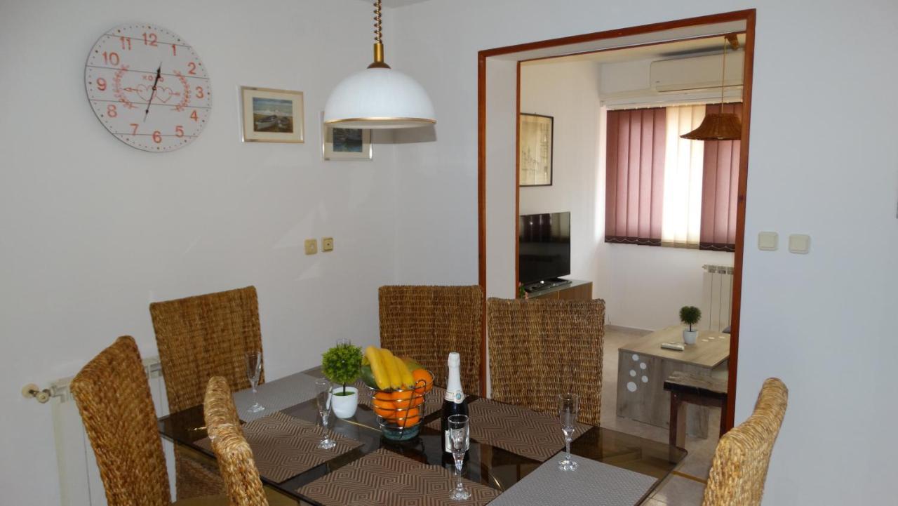 Almar Apartment Jusici Ngoại thất bức ảnh