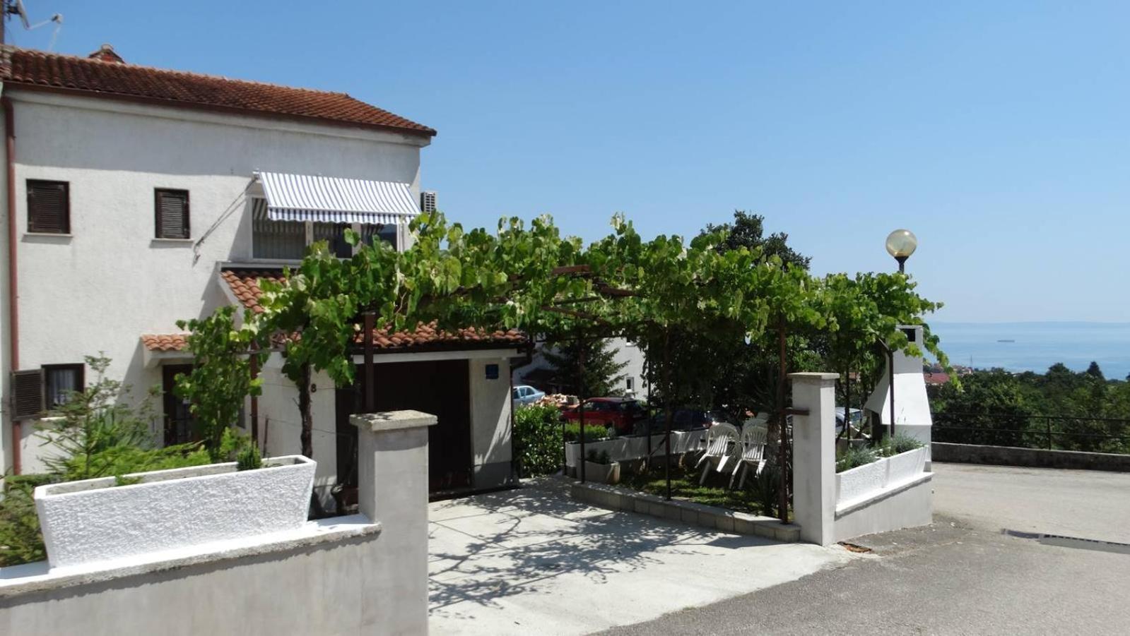 Almar Apartment Jusici Ngoại thất bức ảnh